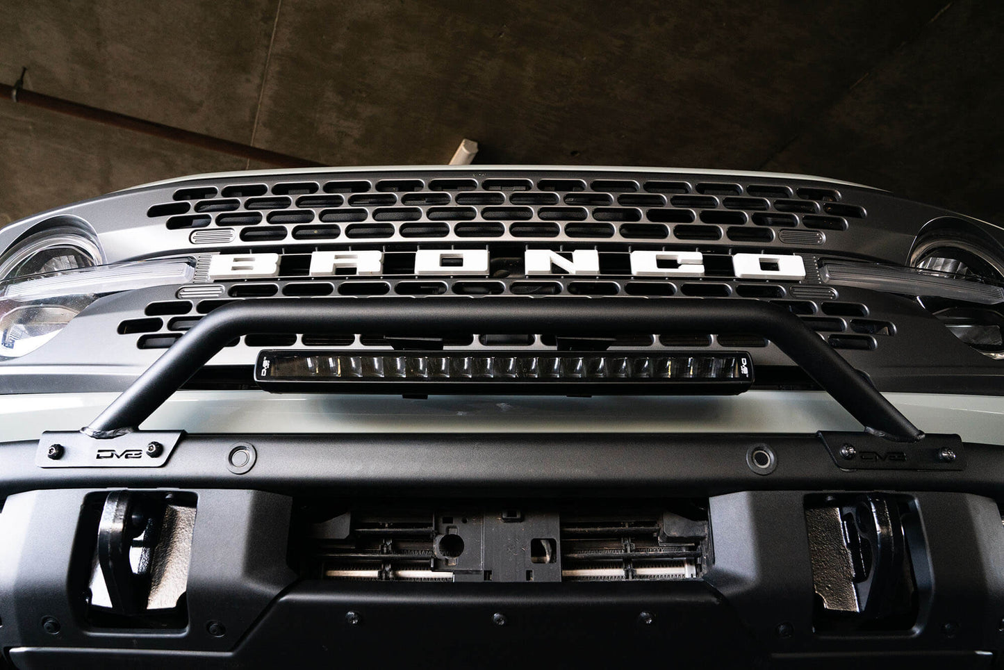 DV8 Offroad Ford Bronco/Bronco Raptor (Not For Factory Plastic Bumper) Factory Bumper Bull Bar - Black
