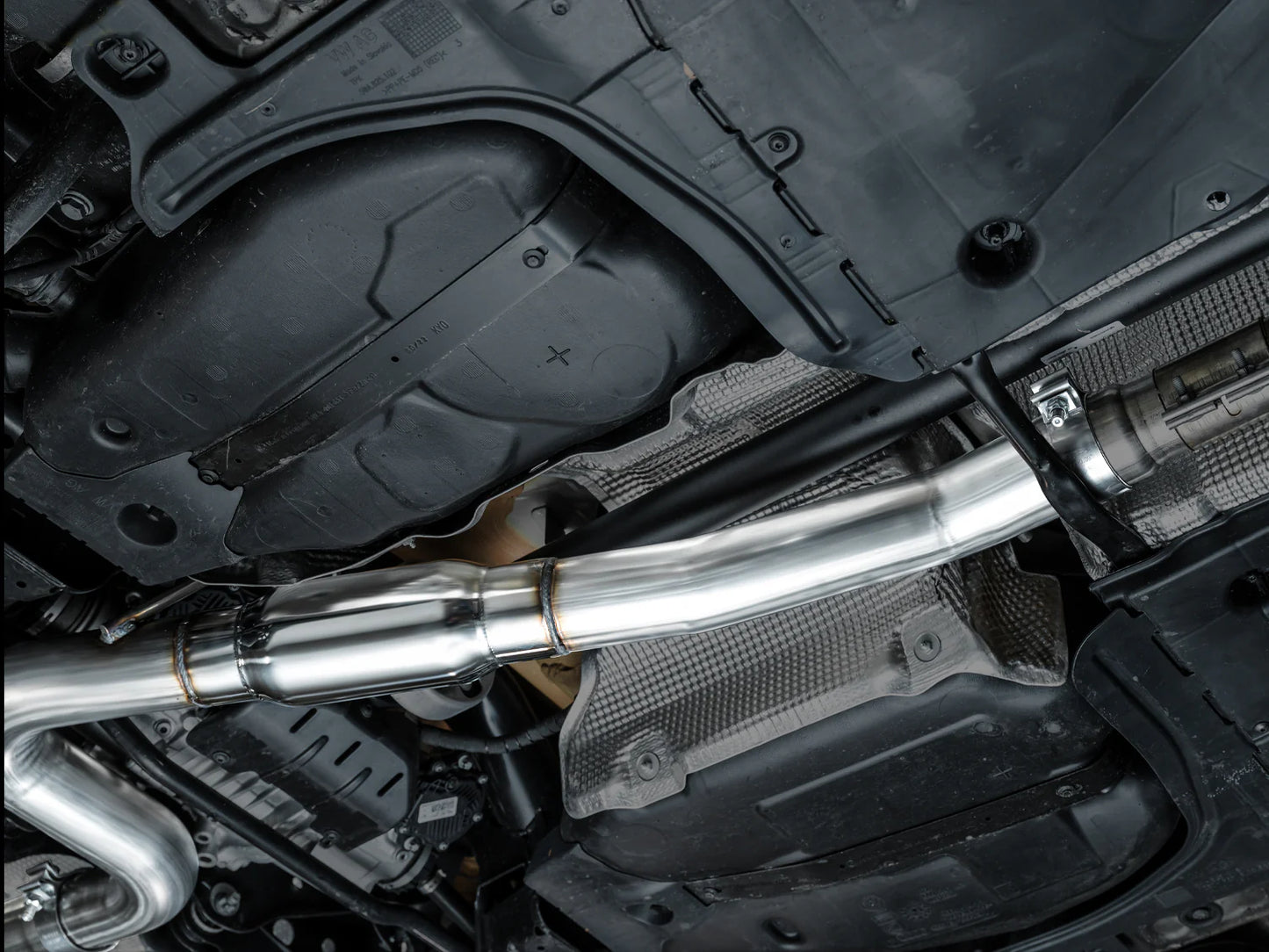 AWE Cat Back Exhaust For Golf R MK8/MK8.5