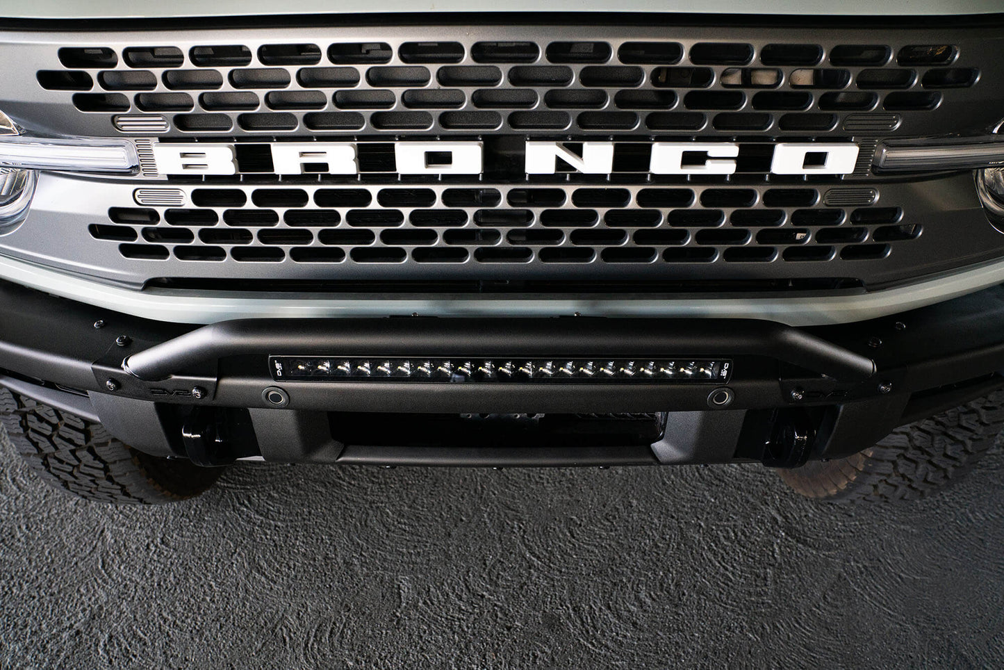 DV8 Offroad Ford Bronco/Bronco Raptor (Not For Factory Plastic Bumper) Factory Bumper Bull Bar - Black
