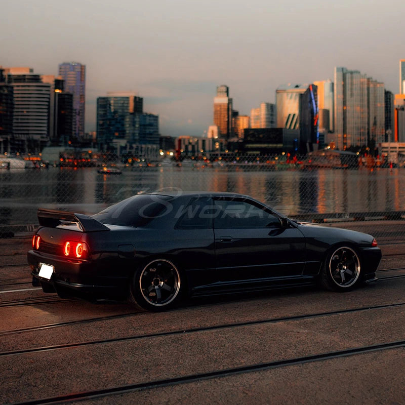 R32 Skyline GTS GT-R 2D Coupe Skylight/LED Tail Lights V2 Red Clear