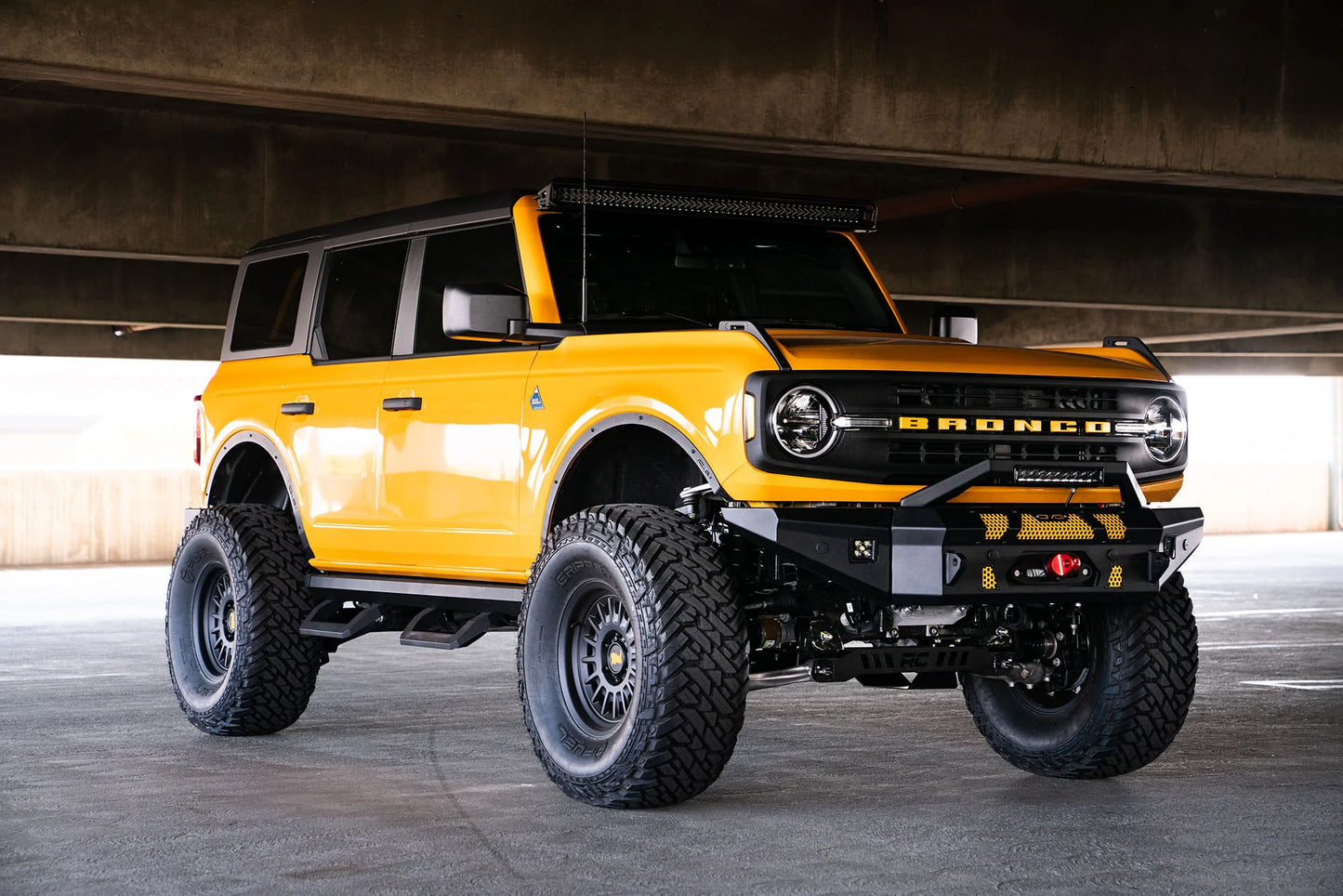 Ford Bronco LED Light Bar Mount