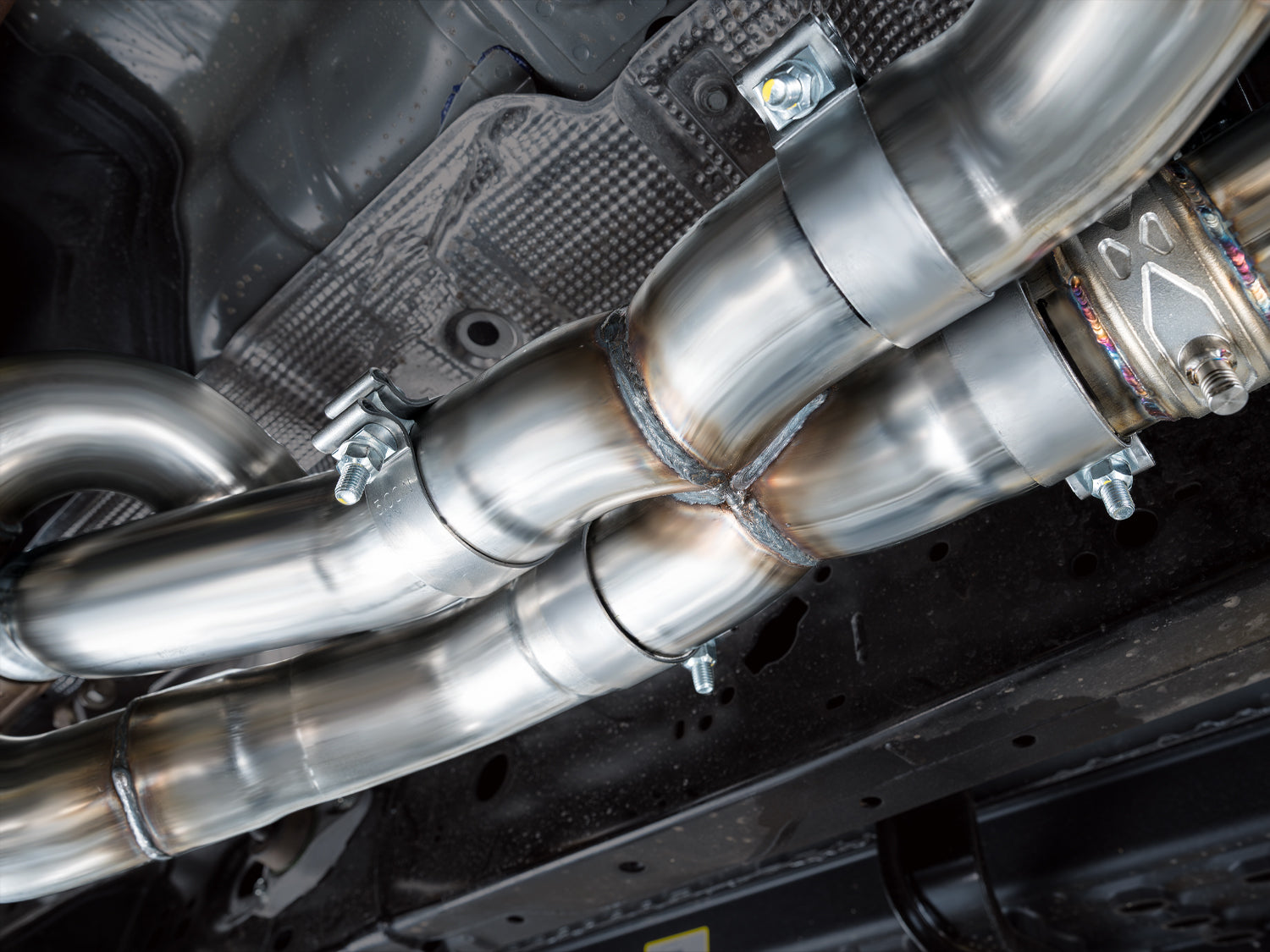 AWE SwitchPath Exhaust Ford Ranger Raptor