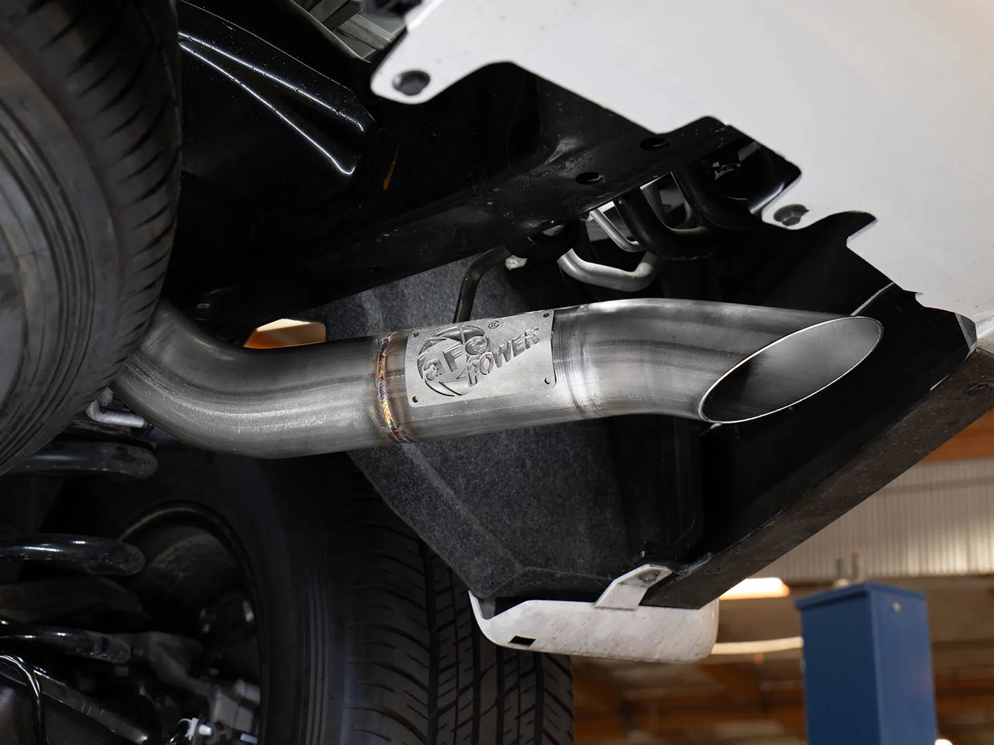 (Pre-Order) Nissan Y63 Patrol/Armada aFe Vulcan Series 3 IN 304 Stainless Steel Cat-Back Hi-Tuck Exhaust