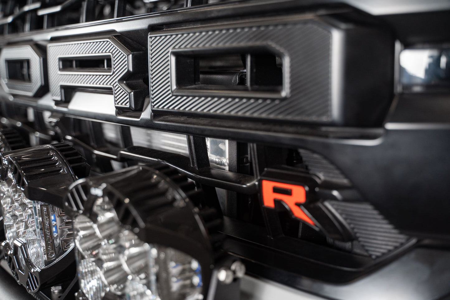 Raptor R High-Mount Heat Exchanger bumper clearance