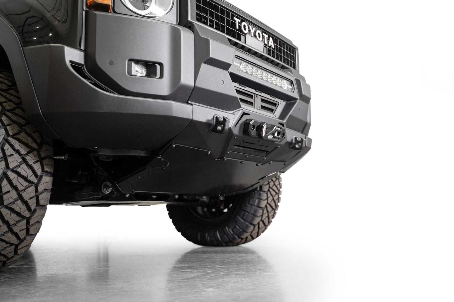 ADD 3/16 inch aluminum skid plate installed with Land Cruiser 250 Stealth bumper