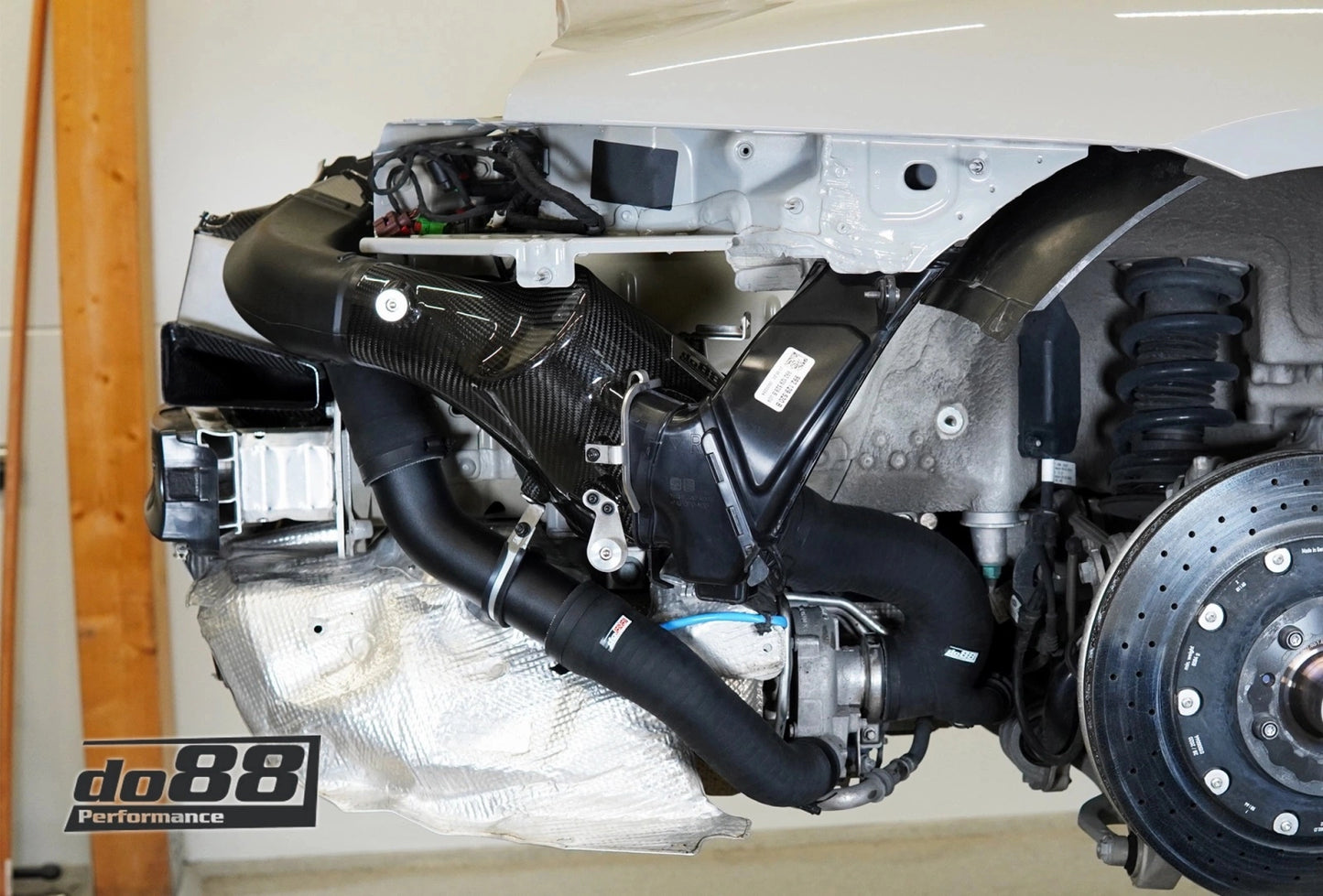 Porsche 911 Turbo (992) Induction system, OE size/66mm/80mm outlet