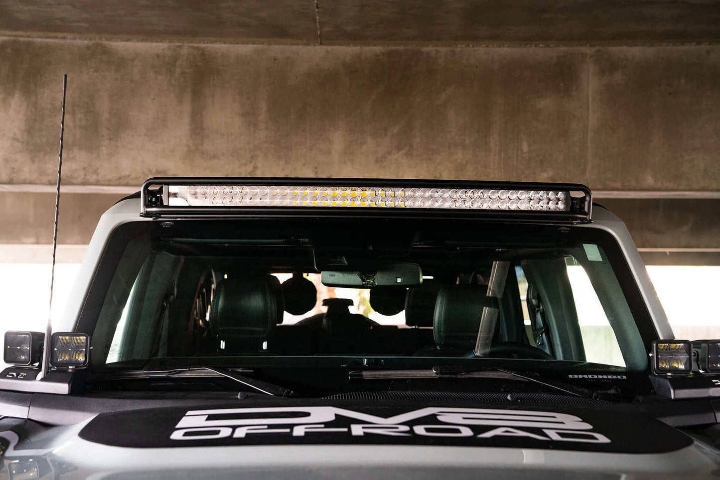 Ford Bronco LED Light Bar Mount