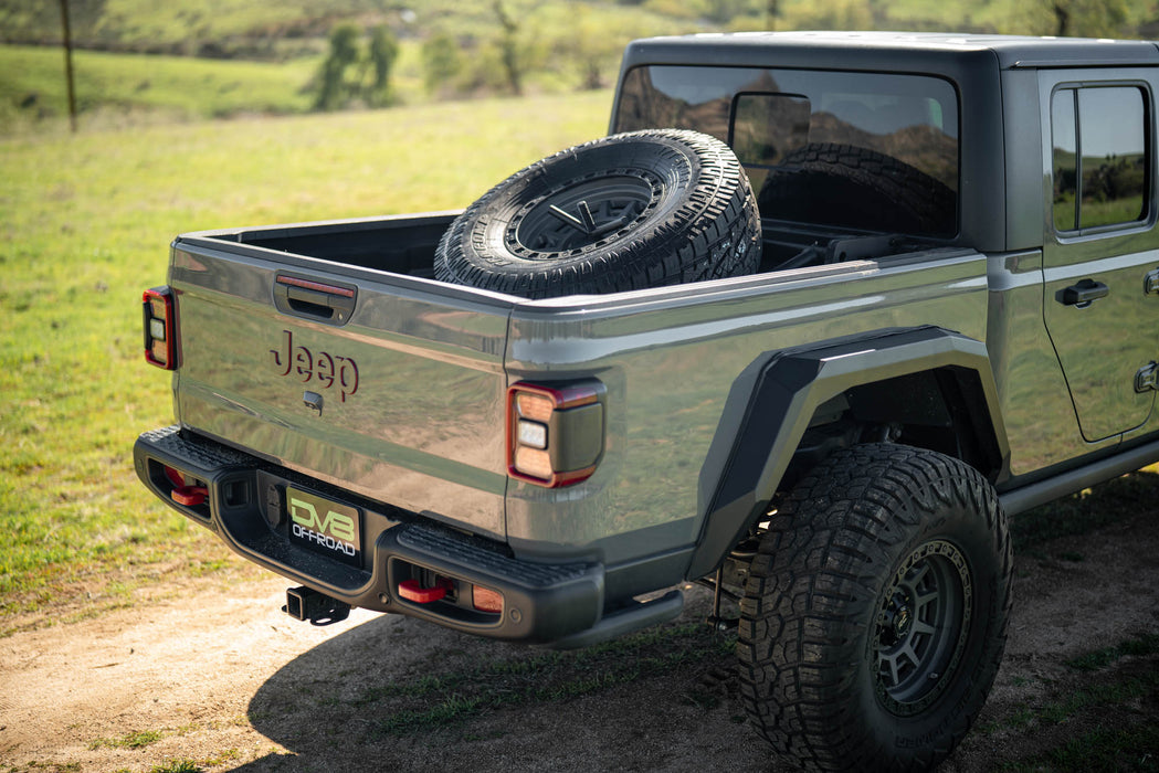 Jeep Gladiator JT with DV8 in-bed spare tire carrier